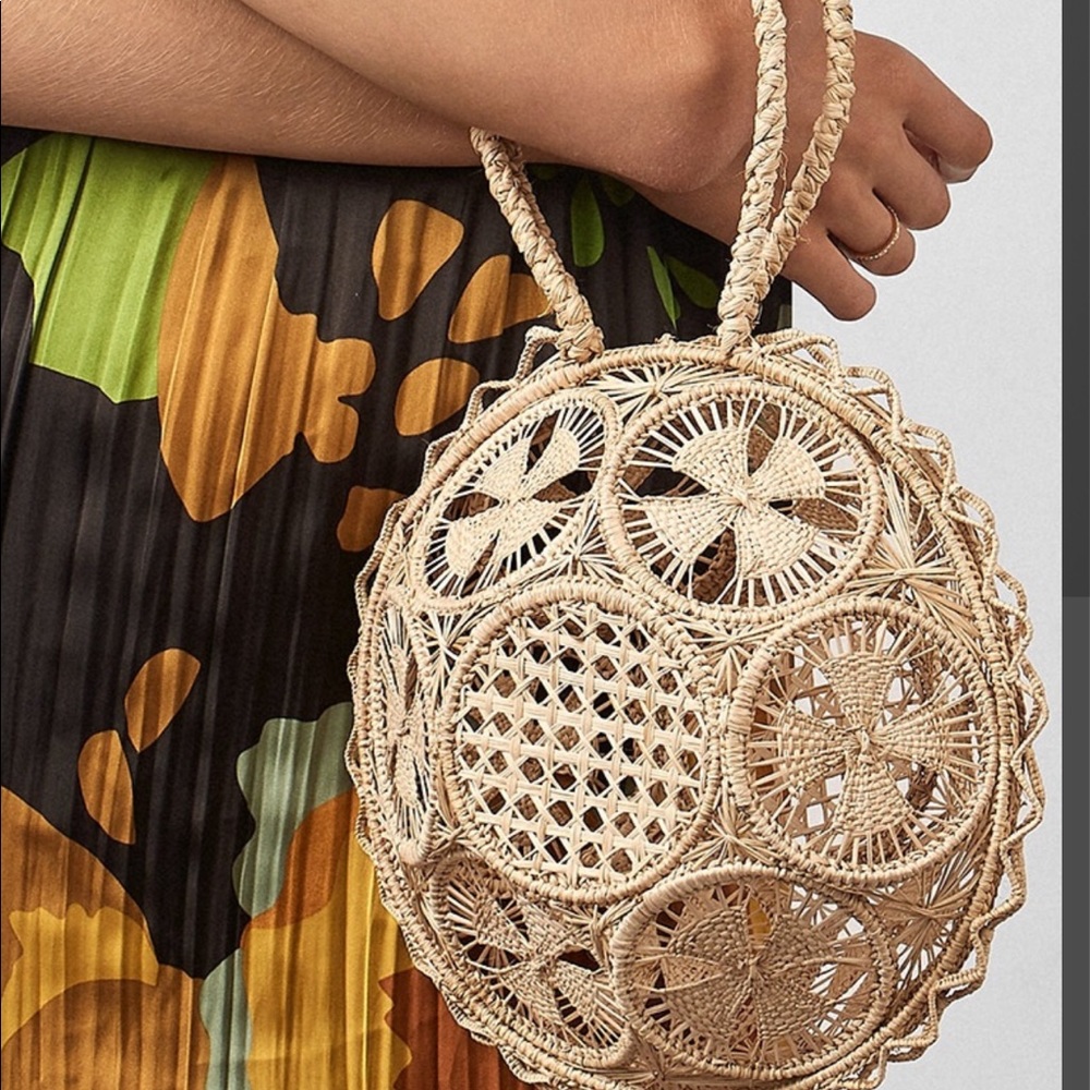 Straw bag- perfect for vacation!